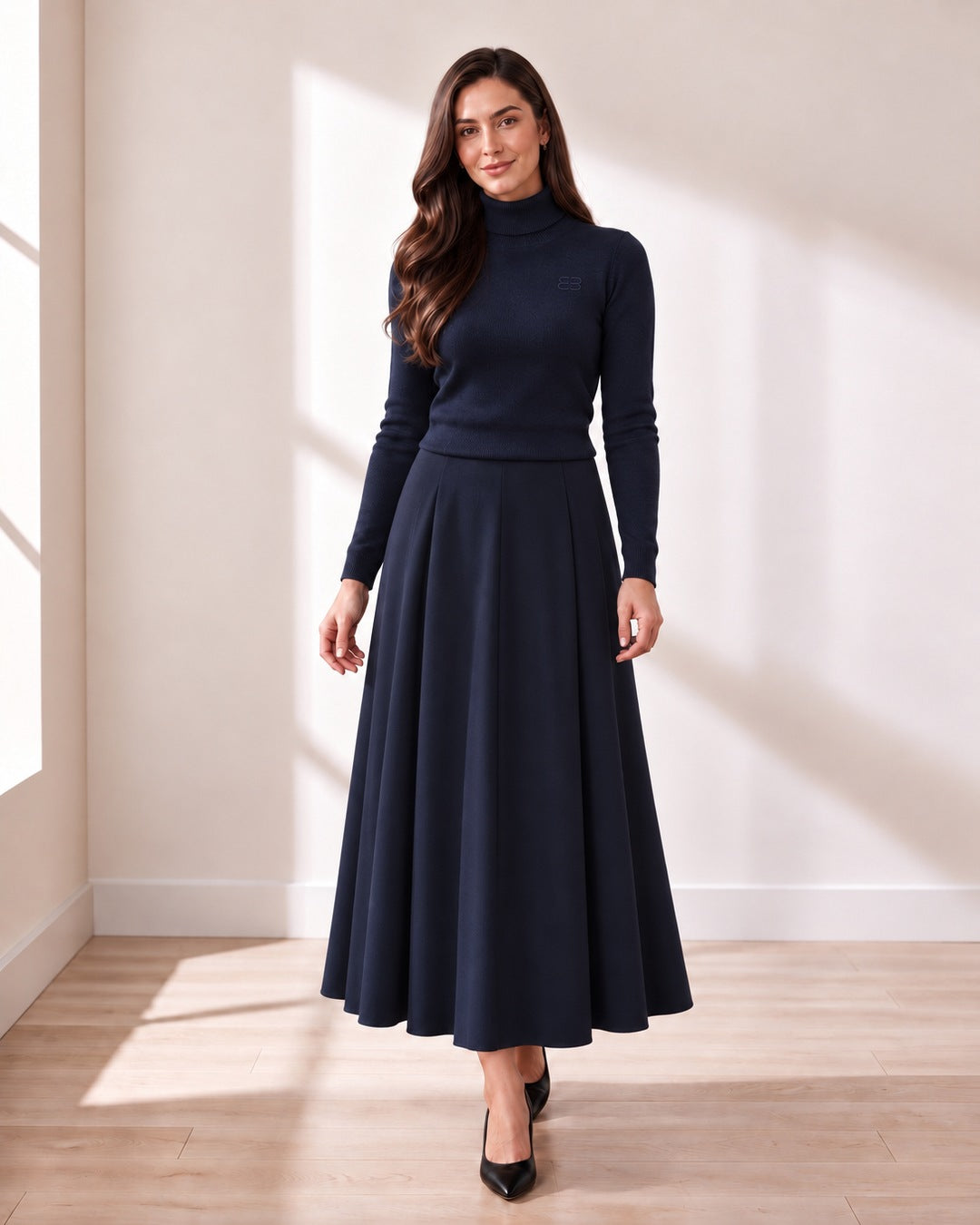 Logo Turtleneck in Navy